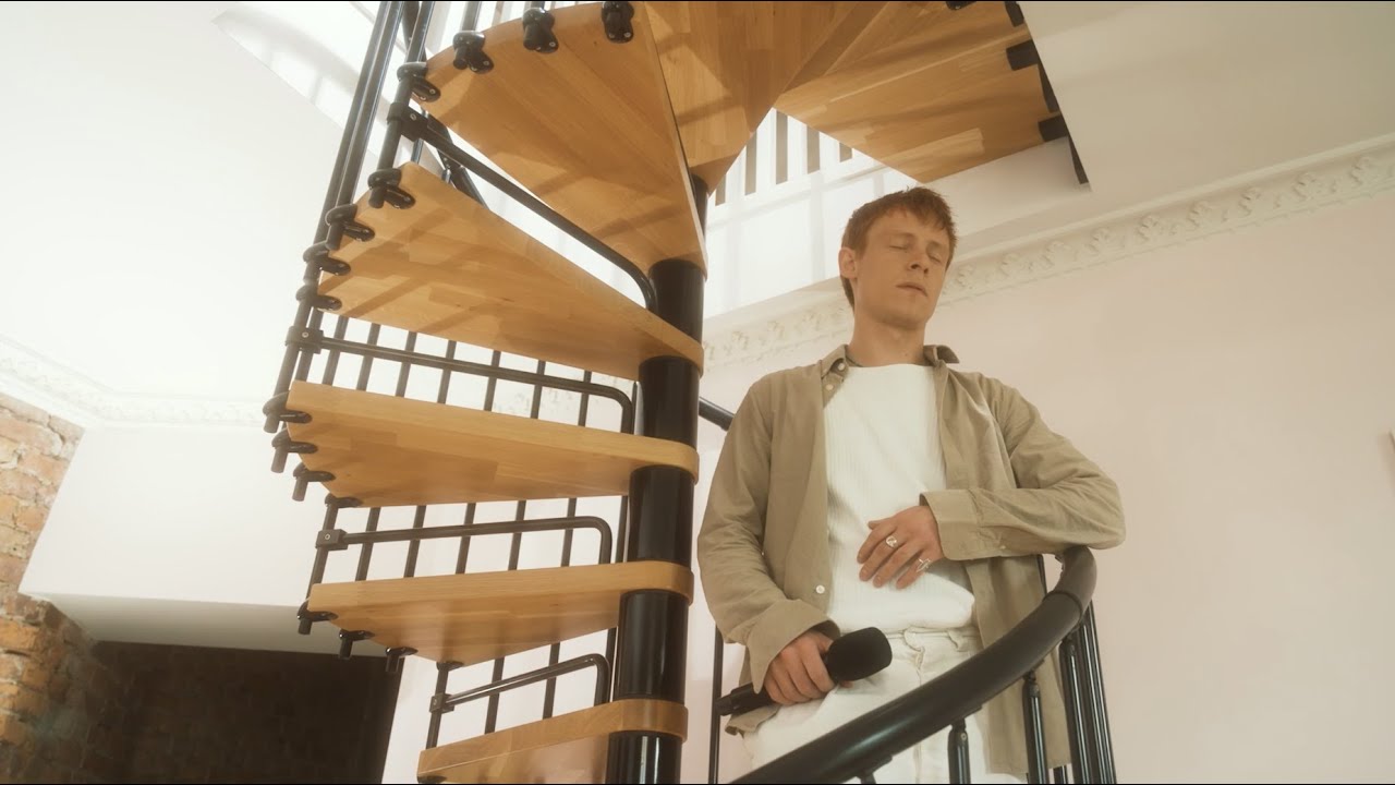 Sondre Justad - Kjærlighet (live fra leiligheta)