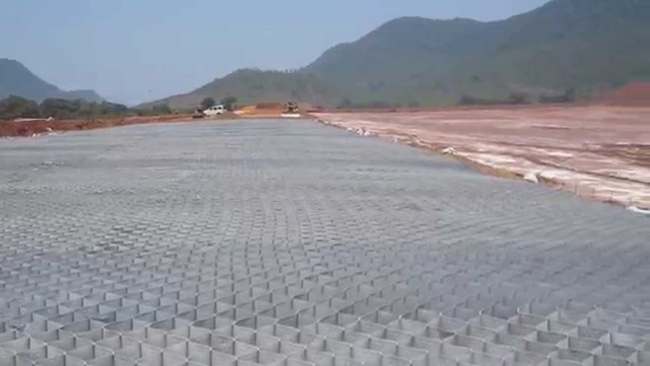 Neoloy&reg; Tough- Cell: Building Ponds That Stand the Test of Time
