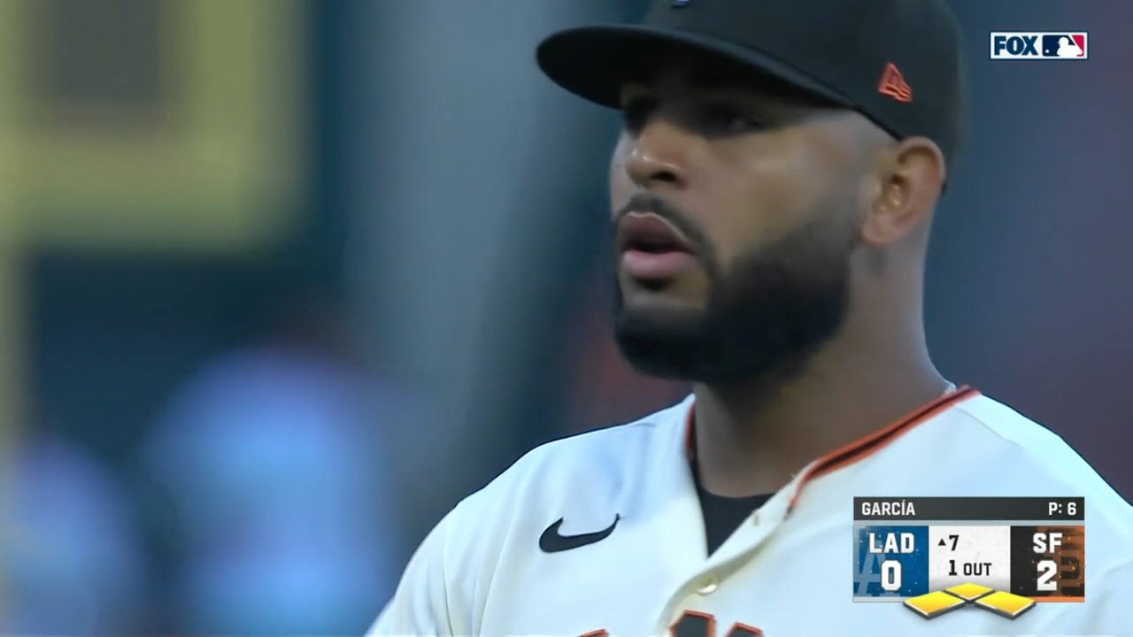 Giants pitchers pitching out of bases loaded nobody out jams