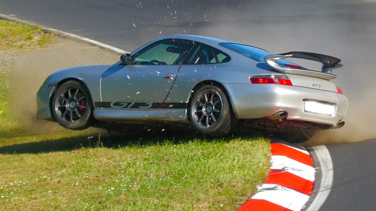 NÜRBURGRING CHAOS! DANGEROUS SITUATIONS & Highlights Touristenfahrten Nordschleife 17 05 2025