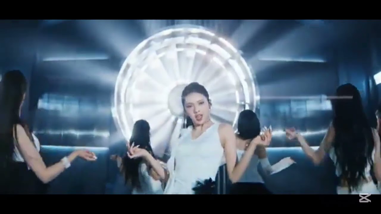 BABYMONSTER CHİQUİTA -BİLİONERA #chiquita #babymonster #kpop #fypシ゚viral 