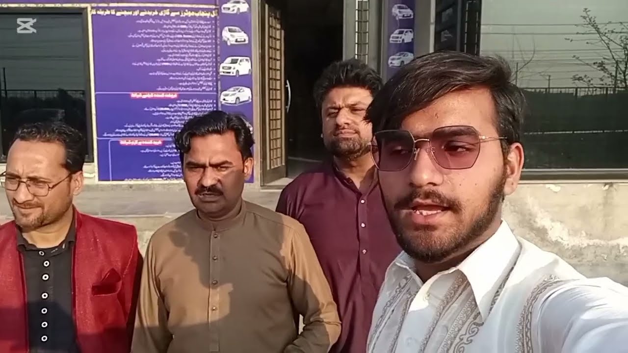 #Doger moter pa car sale  Ali Bhatti Karna ga  or moter ka anter view  Lana ga