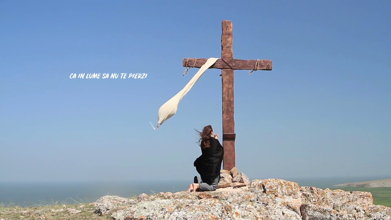 Pentru tine-un pacatos - Ela si Dani  Julcut(Official Video)