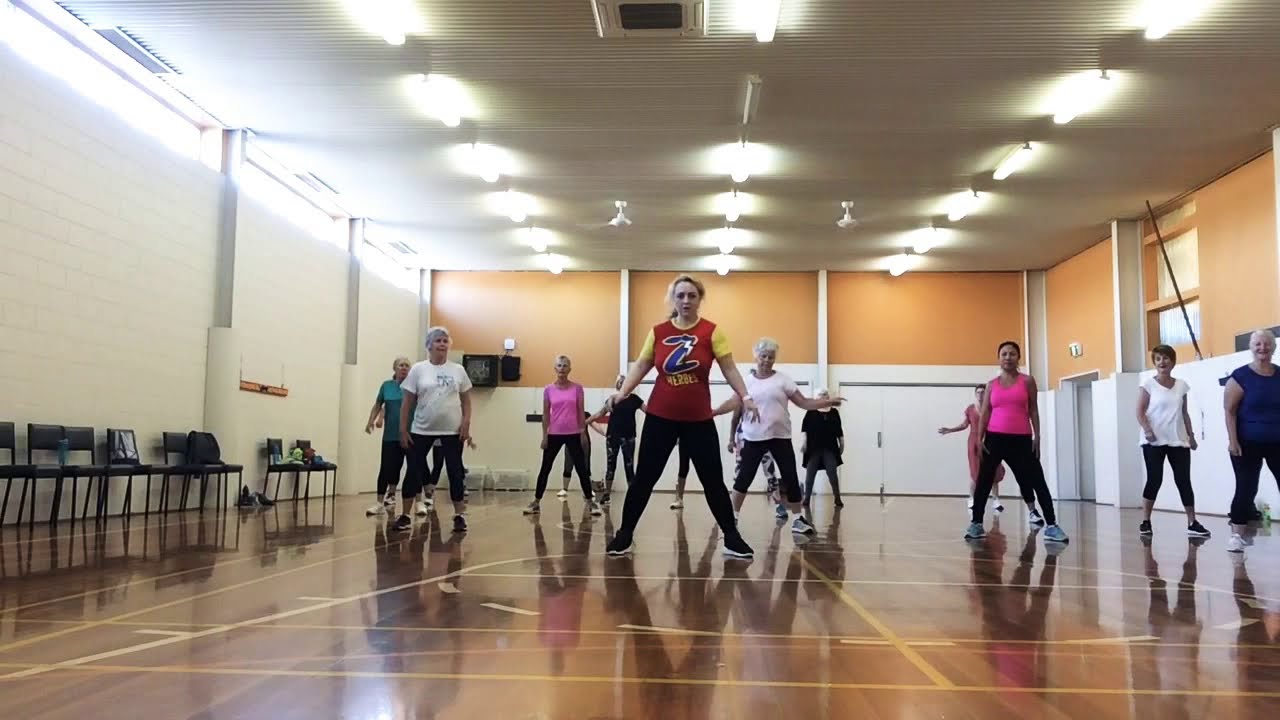 Zumba Gold. ®️ Shake Body. Skales