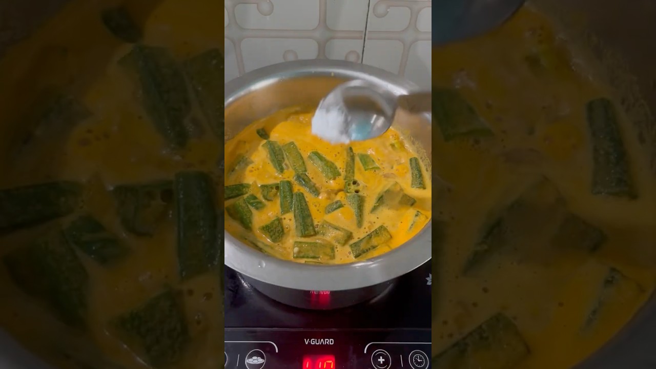 Goan bhendi curry recipes#okracurry#bhendirecipe#goancurry