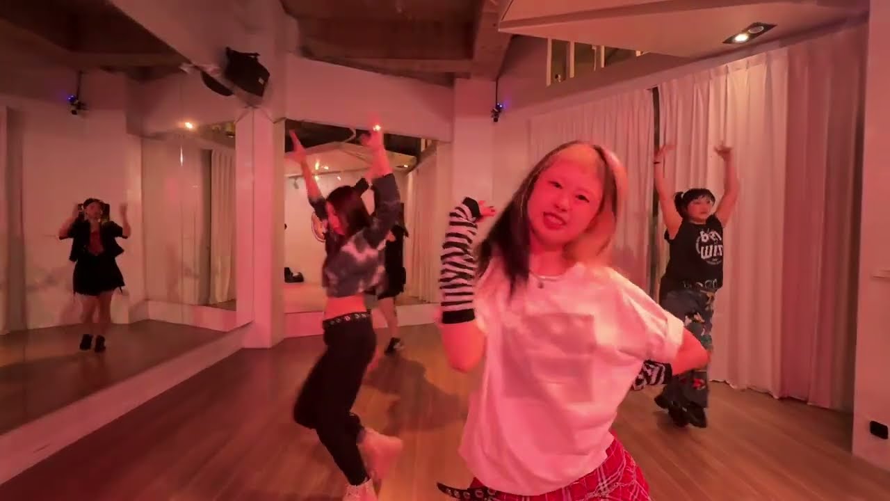 260309 BABYMONSTER (베이비몬스터) - PSYCHO [DANCE COVER] : Zoe老師