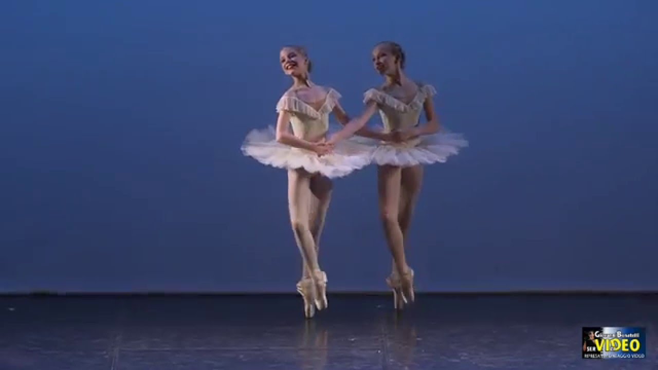 Pizzicato - Elisa dalla Vecchia e Matilde dal Zotto (age12)