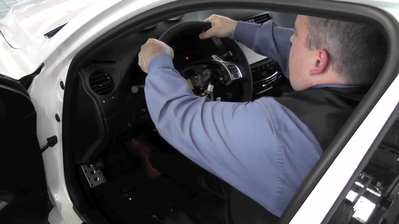 2011MY ISF Sport Steering Wheel Swap