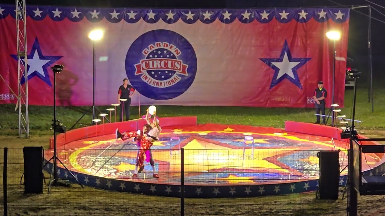 Carden International Circus at Dodge County Fair Grounds 5/14/2025 Clown skit 🤡