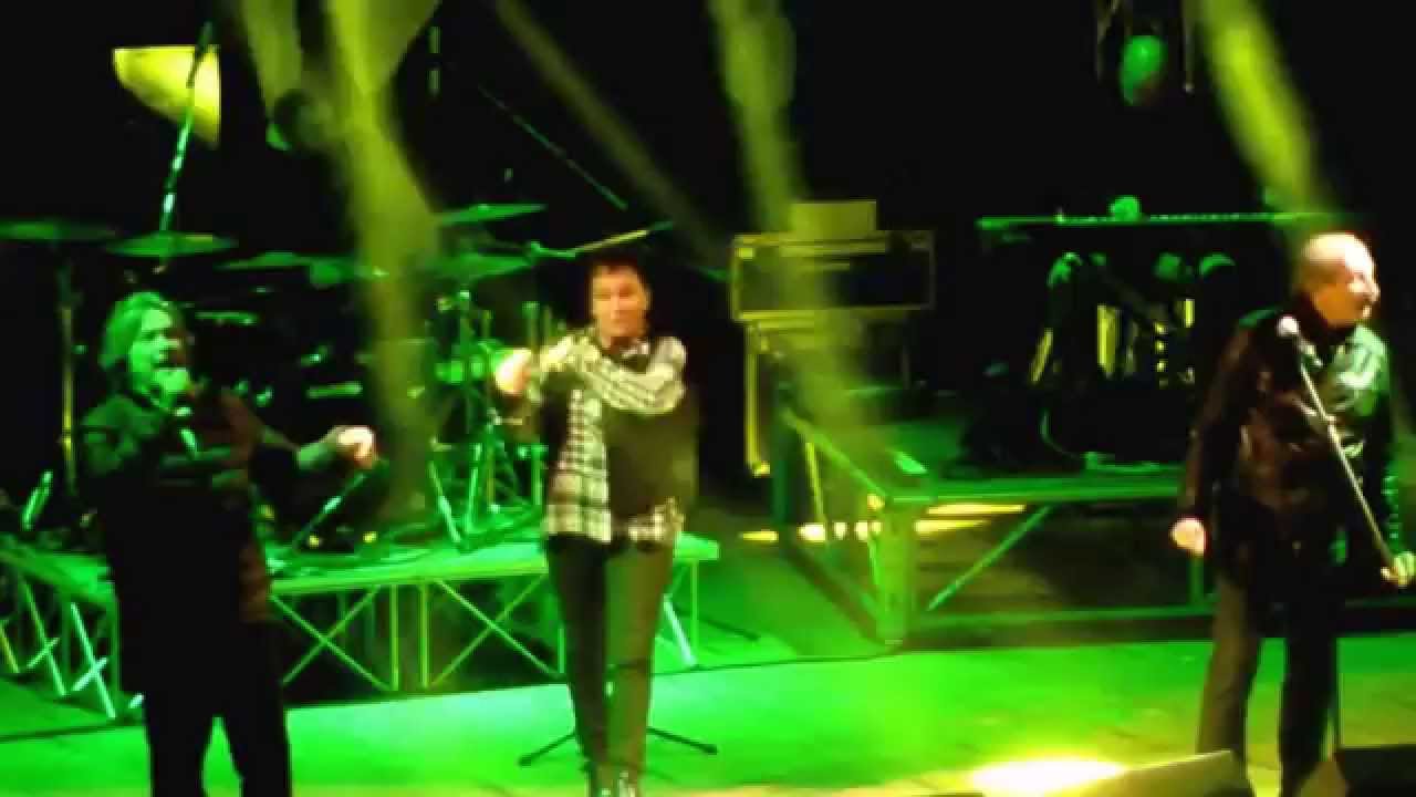 CONCERTO RICCHI E POVERI A SETTINGIANO (PARTE 1)