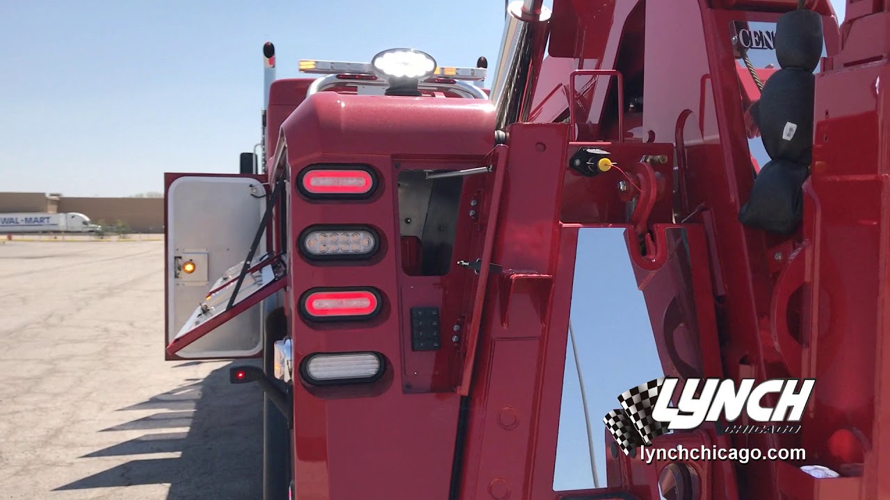 2019 Kenworth T880 with Century 5130 25/30 Ton Wrecker