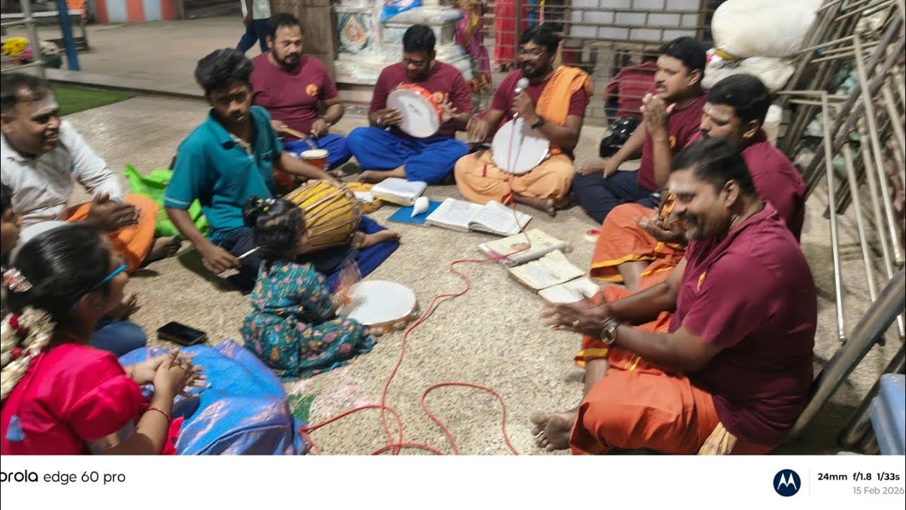 கோணதி கிராமத்தில் சிவராத்திரி பூஜையில் தர்மசாஸ்தா பஜனை குரூப் பொத்தெரி பாடல் பாடி இராண்டம் கால பூஜை 