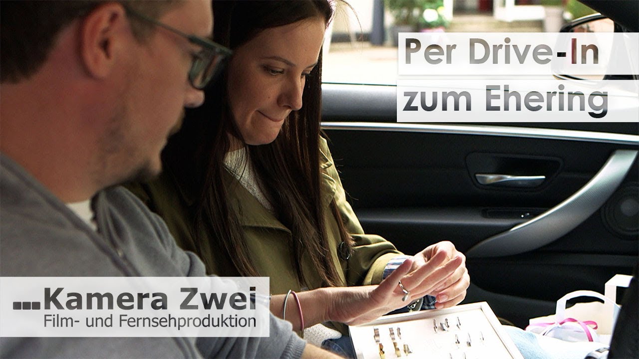 Per Drive-in zum Ehering | Kamera Zwei