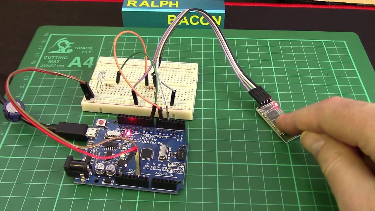 #36 Управляйте Arduino с телефона — модуль Bluetooth HC06