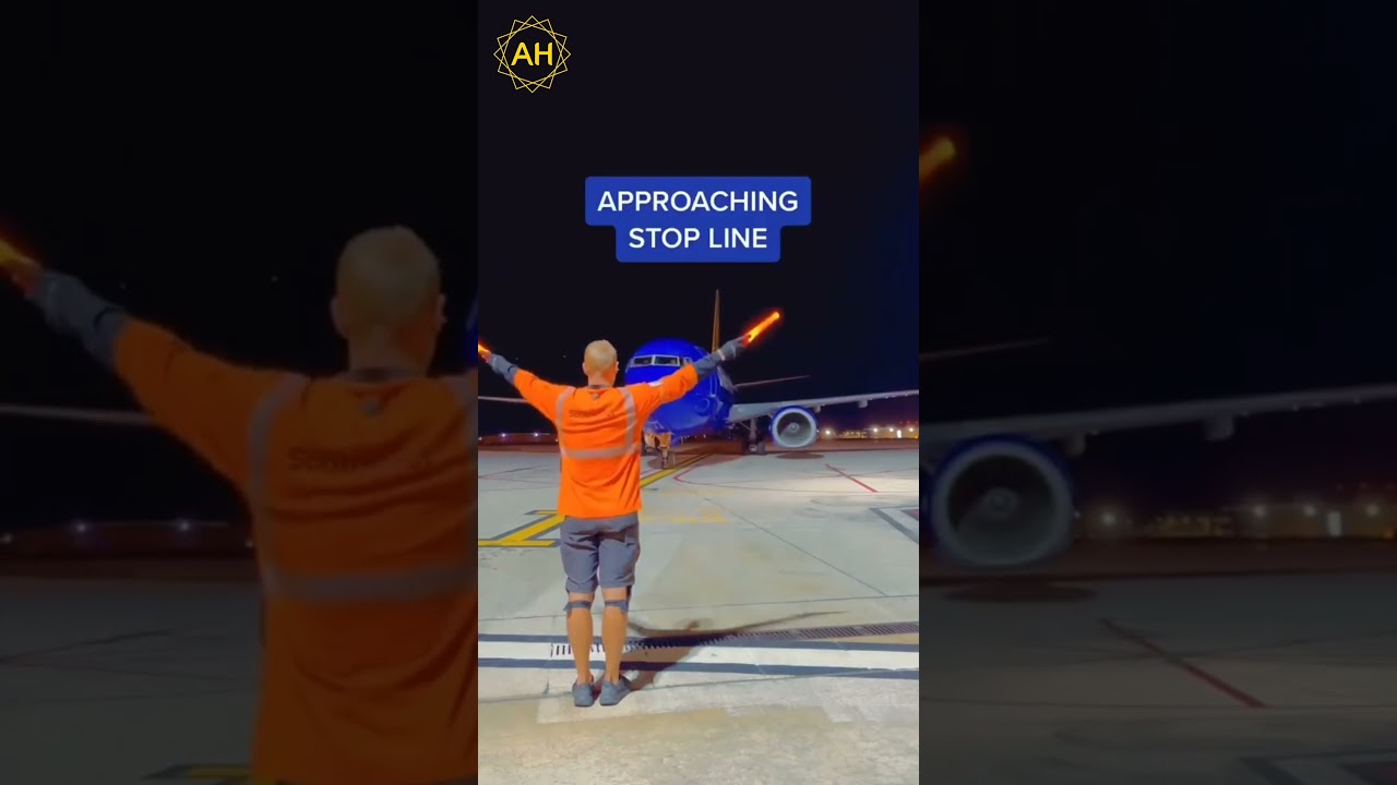 Aircraft Parking | Aircraft Marshalling | #parking #aircraft #aviator #aviation #marshalling #b737