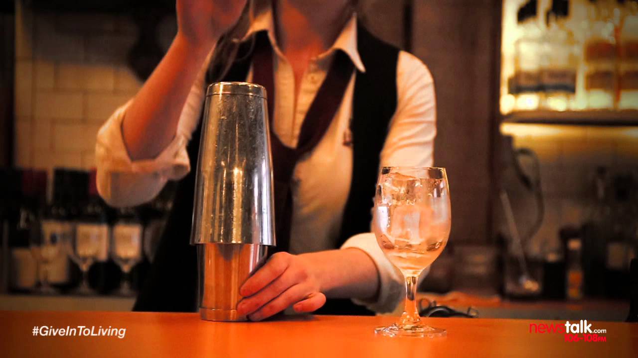 How to make the Drunken White Devil cocktail