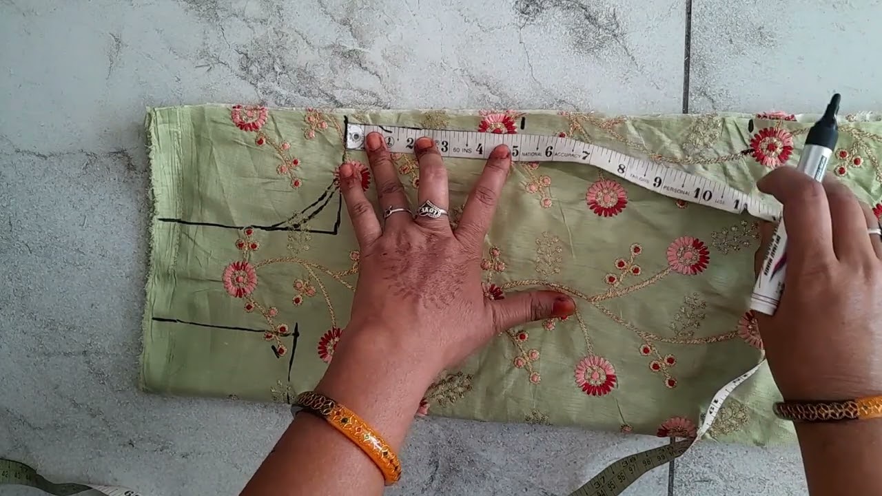 short Kurta Cutting for 12 - 14 year girl ll Kurti Cutting for girls ll girls kurta