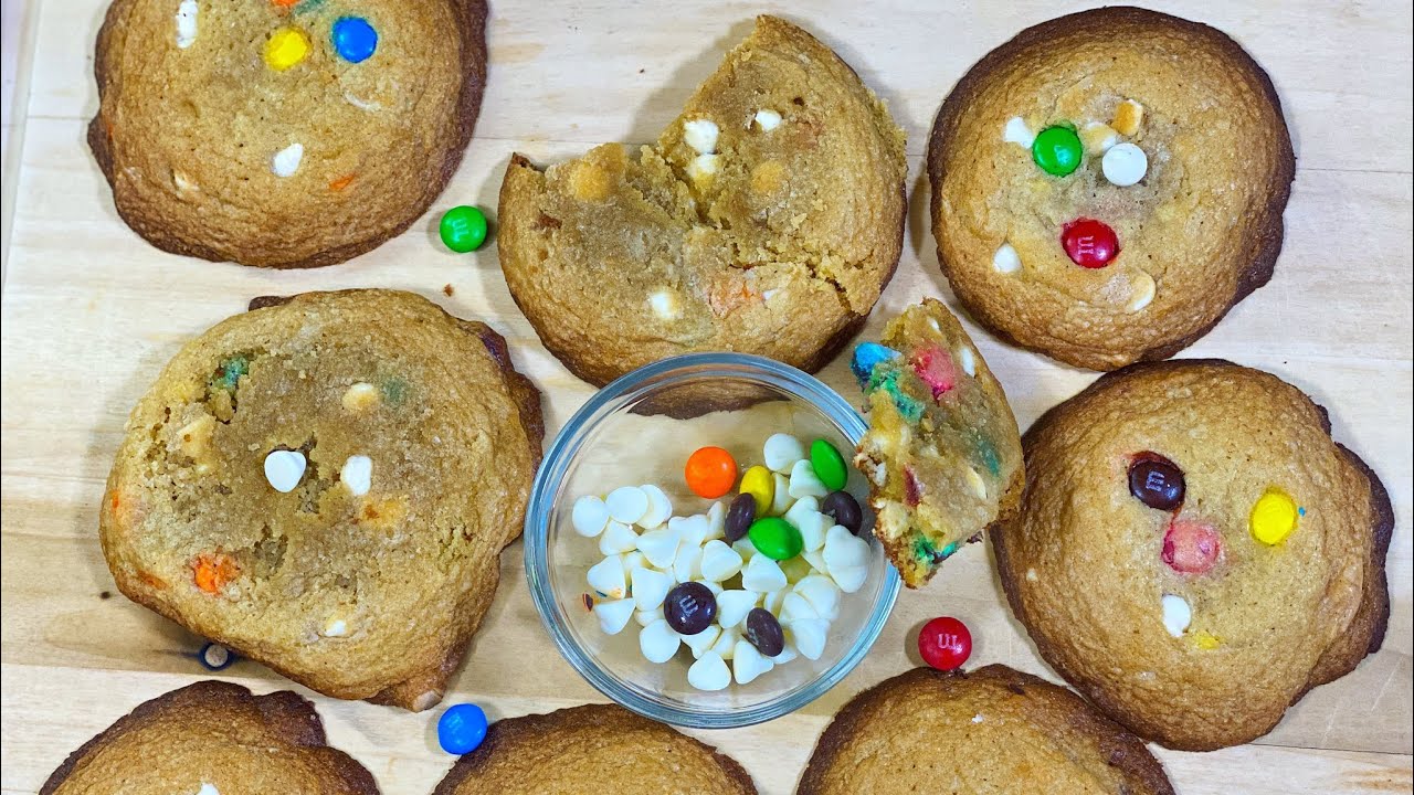 The easiest cookie recipe| M&M Chocolate Chip Cookie|