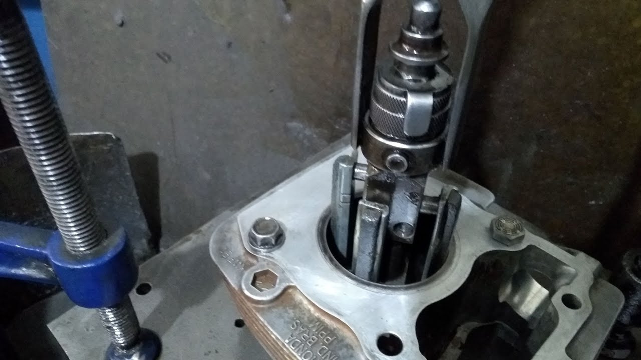 Máquina de retifica de cilindro de motos caseira - vídeo 2