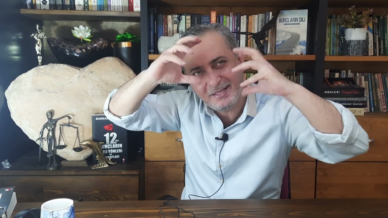 D&Uuml;NYA'DA İLK !!!   YENGE&Ccedil; - AKREP - BALIK AŞK KAFASI - GİRDAP, IZDIRAP, ve KENDİNİ NASIL İMHA ETMESİ