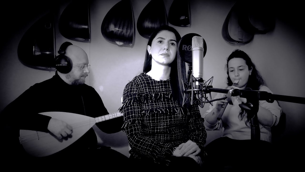 ELiF YILDIRIM - Havada Kar Sesi Var