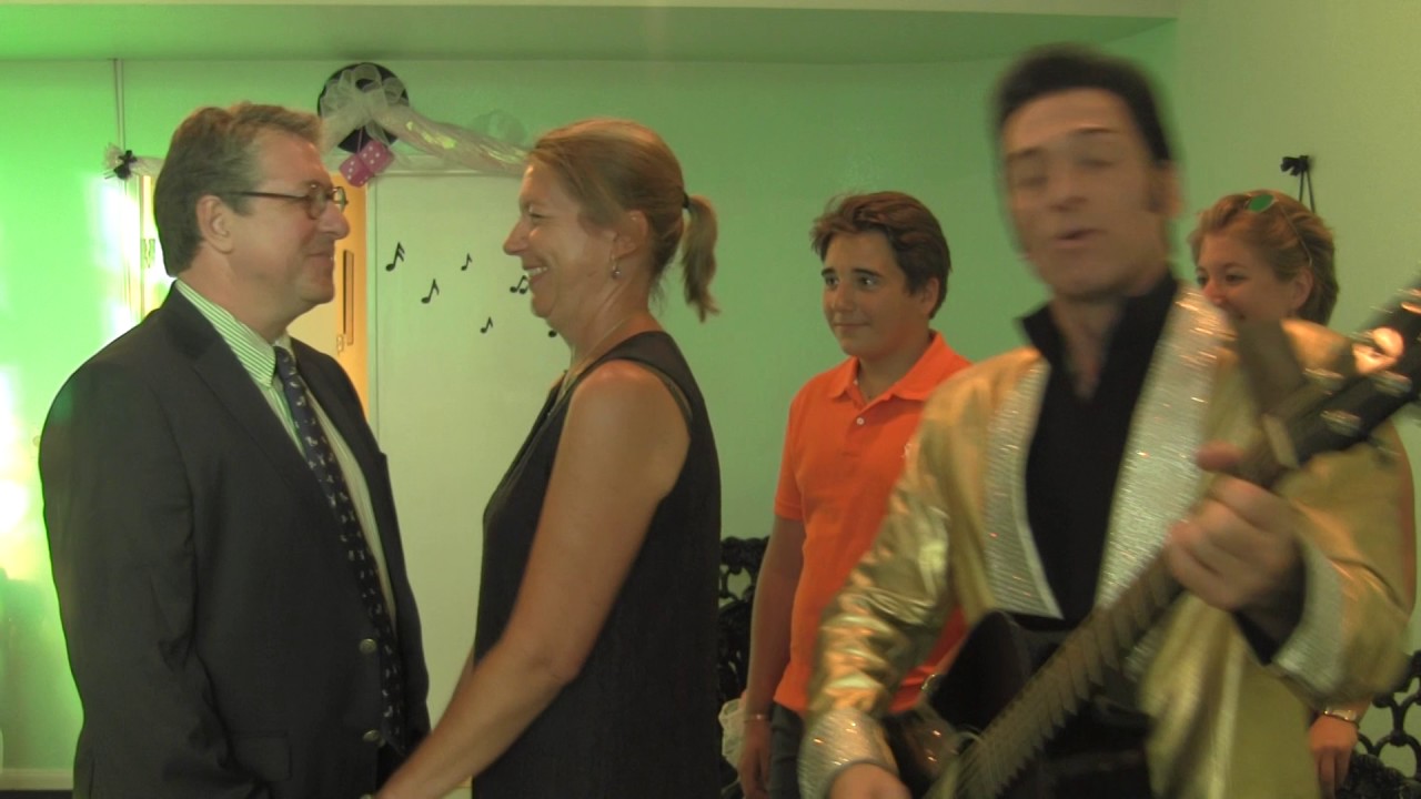 Elvis themed Vegas Wedding Ceremony