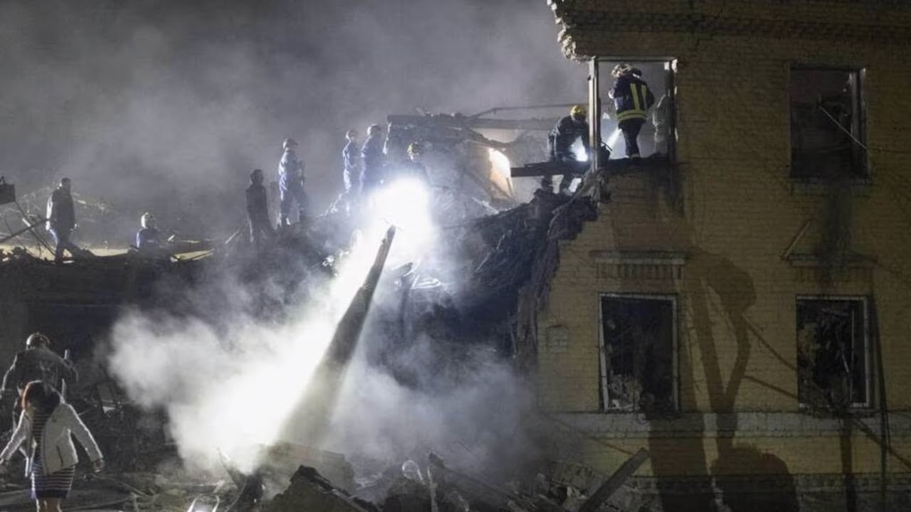 Attaque de missiles sur Kiev : au moins 9 morts et 63 blessés selon les secours