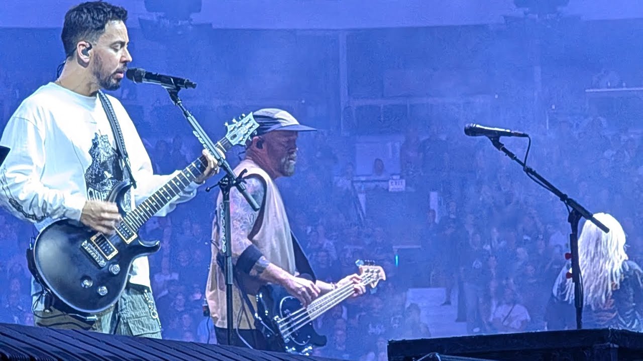 Linkin Park - Waiting For The End LIVE Vancouver Sept 21 2025