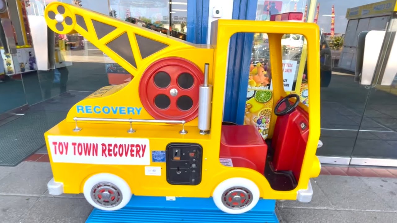 World Of Rides Toytown Recovery Truck Coin Operated Kiddie Ride
