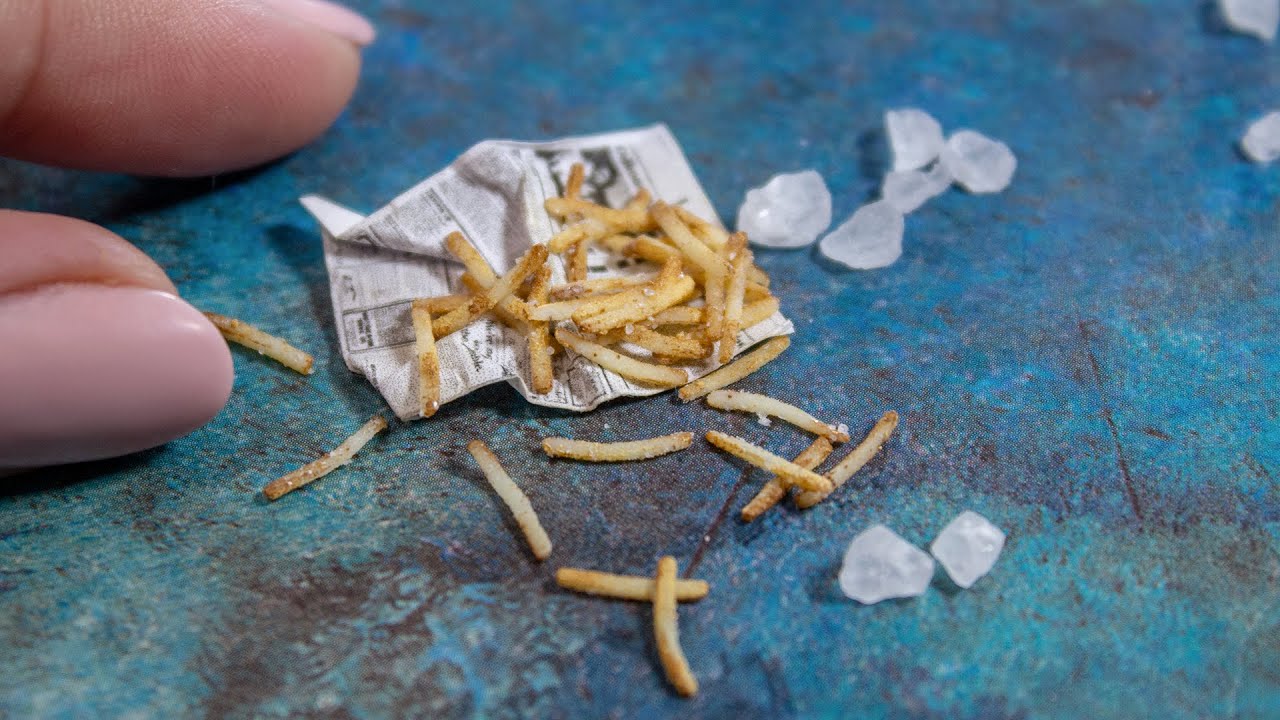 How to make miniature fries with polymer clay tutorial | DIY dollhouse miniatures