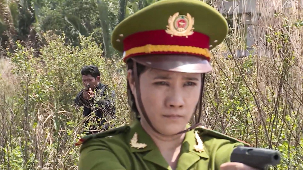Nữ cảnh sát hi sinh vì bị tên tội phạm BẮN LÉN trong lúc TRUY QUÉT nhóm tội phạm | Phim Hình Sự 2026