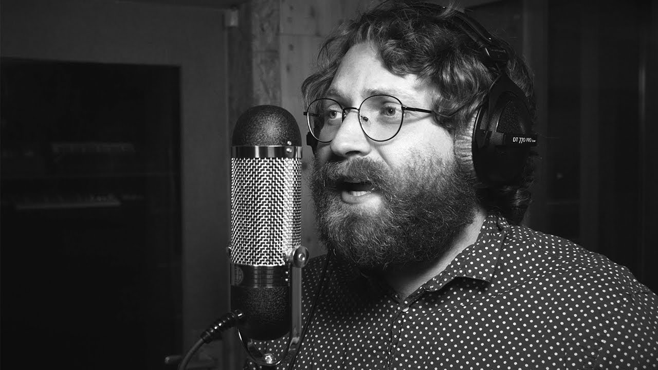 Cosmic Shuffling - Birds Of Spring (Official Video)