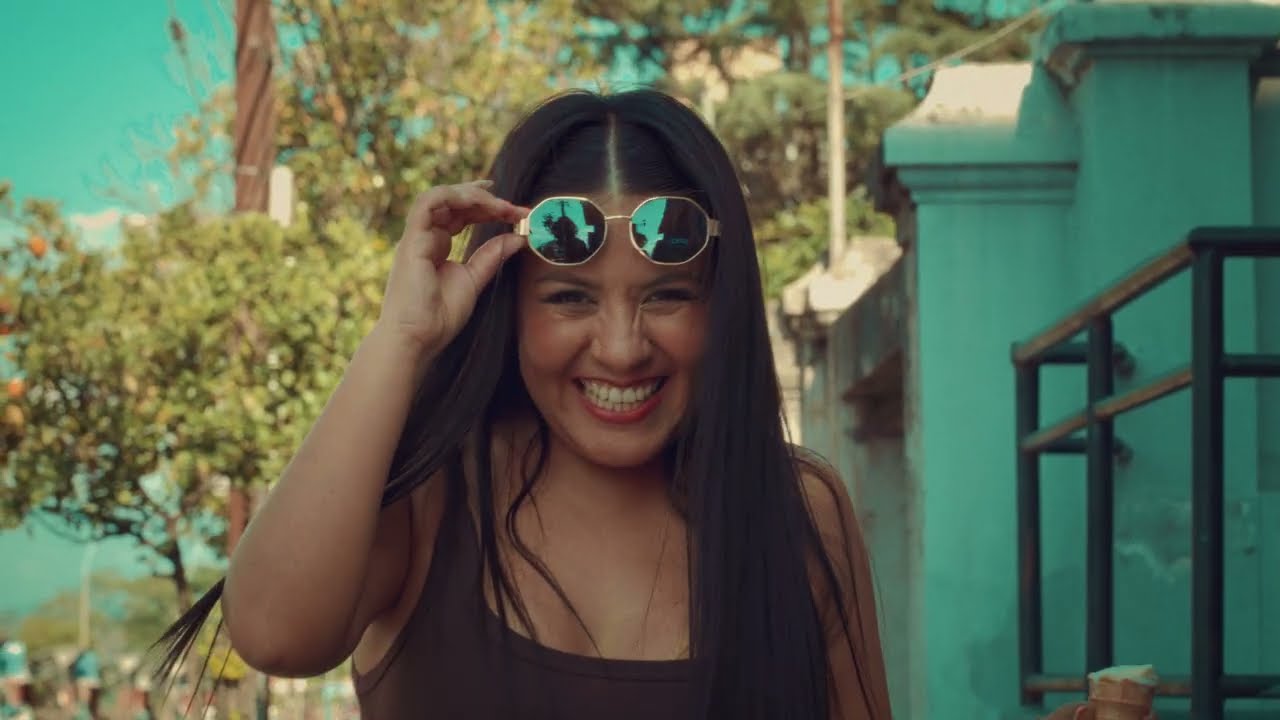 ADRIAN DEBORAH Y LOS DADOS NEGROS - QUE SE VAYA