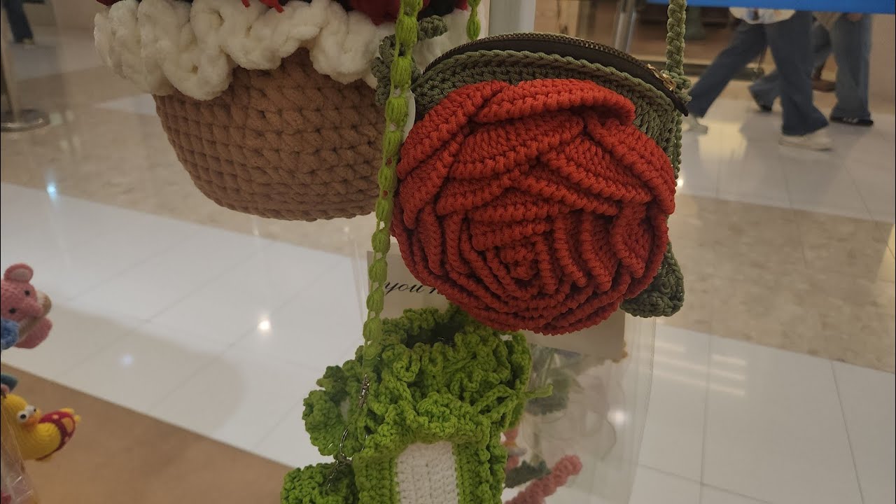 Рукоделие в ТРЦ Гесорн в Бангкоке 🌹🪡🧵 