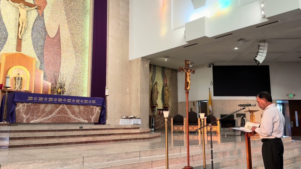 Ngắm Thứ Năm-Ngắm 15 Sự Thương Khó Đức Chúa Giêếu. Saint Columban Church 