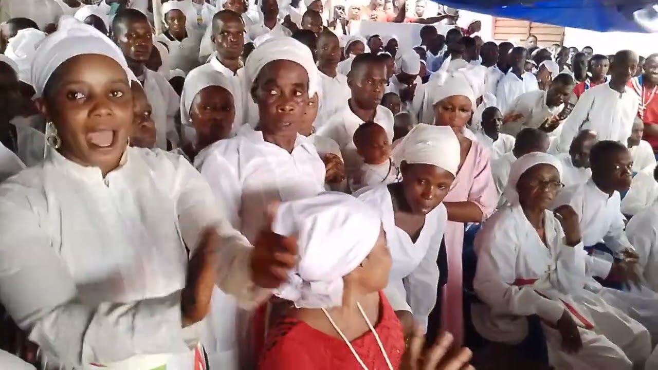 LA COMMUNAUTÉ UNIVERSELLE DE LA FRATERNITÉ TRADITIONNELLE CÉLESTE PRÉSIDENT FONDATEUR MAÎTRE KAPEU.