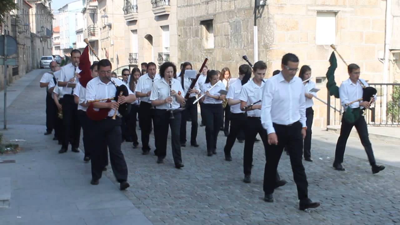 Pasacalles en honor a san Benito