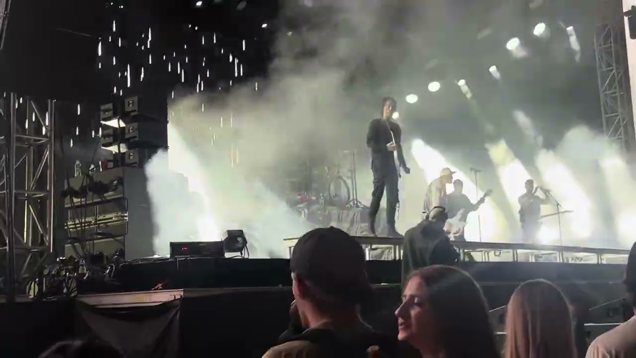 Asking Alexandria A Prophecy live 2025