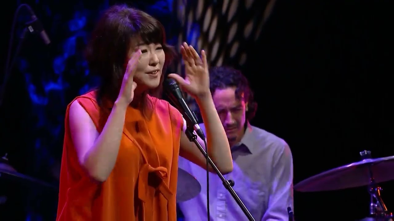 Youn Sun Nah /She Moves On (@Montreal Jazz Festival, 2017)