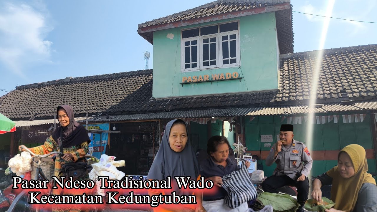Jauh Dari Kota, Pasar Desa Wado Masih Klasik& Ramai Dikunjungi Banyak Warga Naik Sepeda & Jalan Kaki
