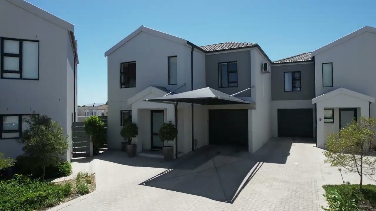 Video - 7 Riverstone Villas, Peerless Park North