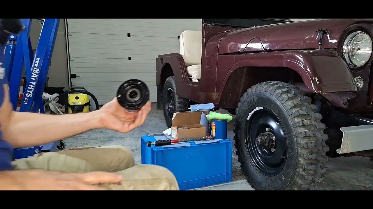 Instalação da roda livre no Jeep. 
