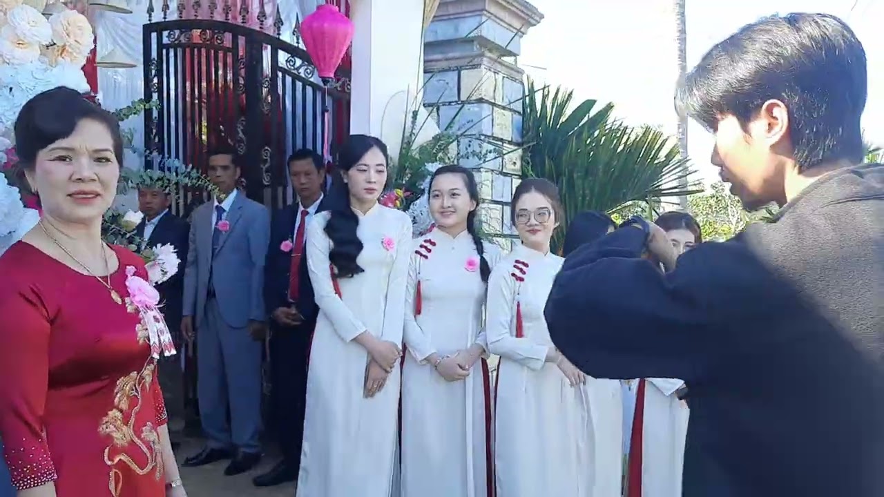 Lễ hỏi cháu Đức Tài
