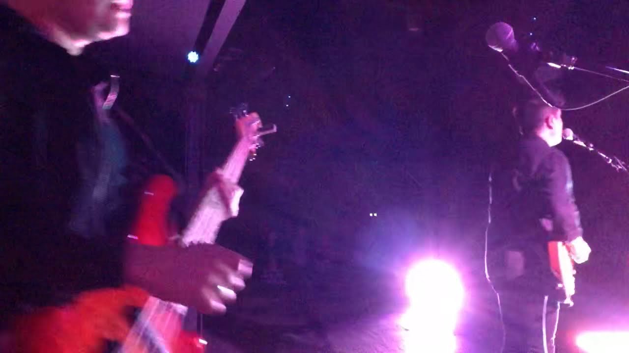 Escondite Seguro - Concierto Su Presencia Dallas 8 Sep 2018 - Live Bass Cam - Su Presencia