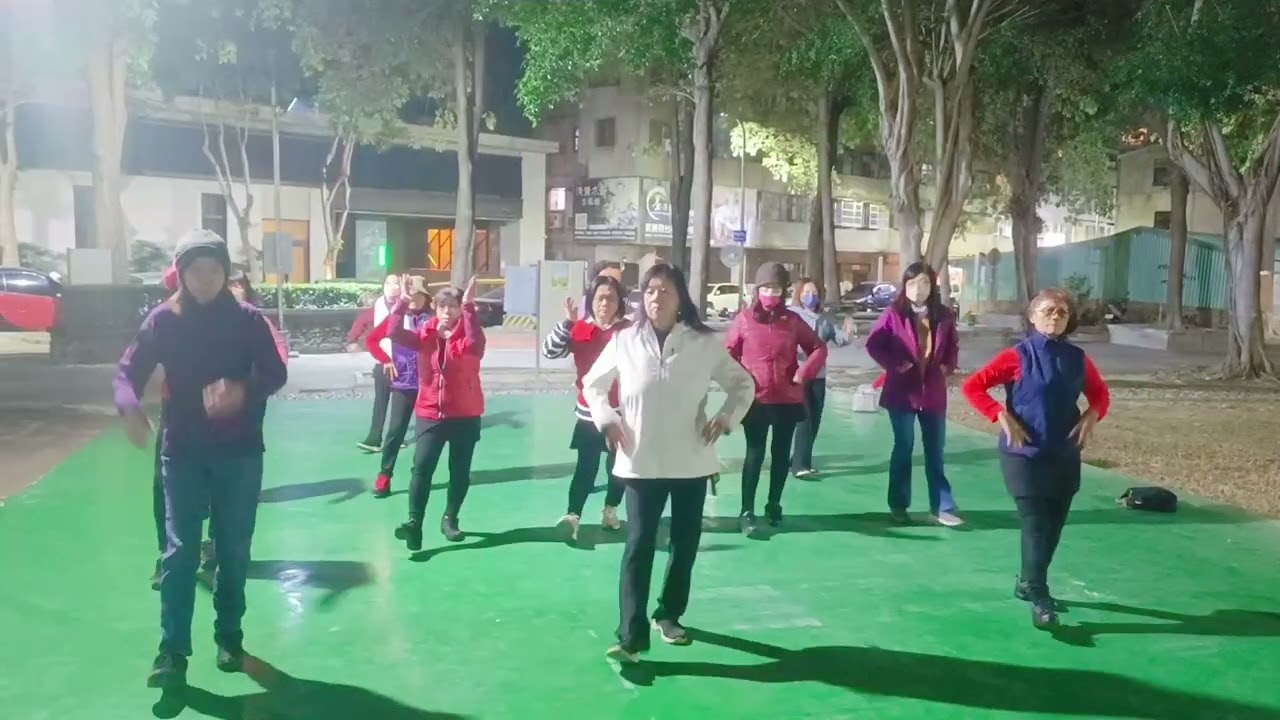 Bye ya ya ya Line Dance / by Sally Hung