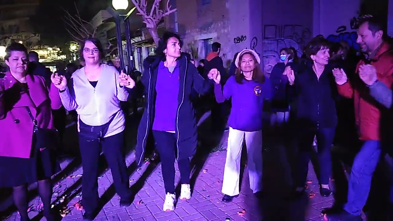 ΞΕΝΙΤΕΜΕΝΟ   ΜΟΥ  ΠΟΥΛΊ  ΘΡΆΚΗ  . Χορός .