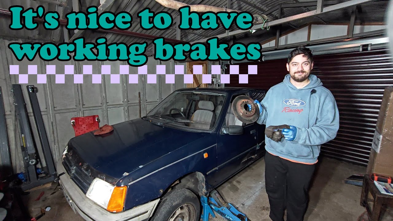 The Peugeot 205 Gets Some New Brakes!