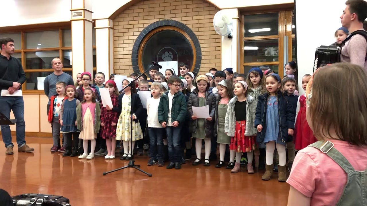 Grupa de copii - Muntele Sionului Londra