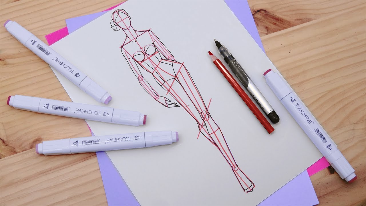 Dibujos de moda: Dibuja un figurín de mujer caminando