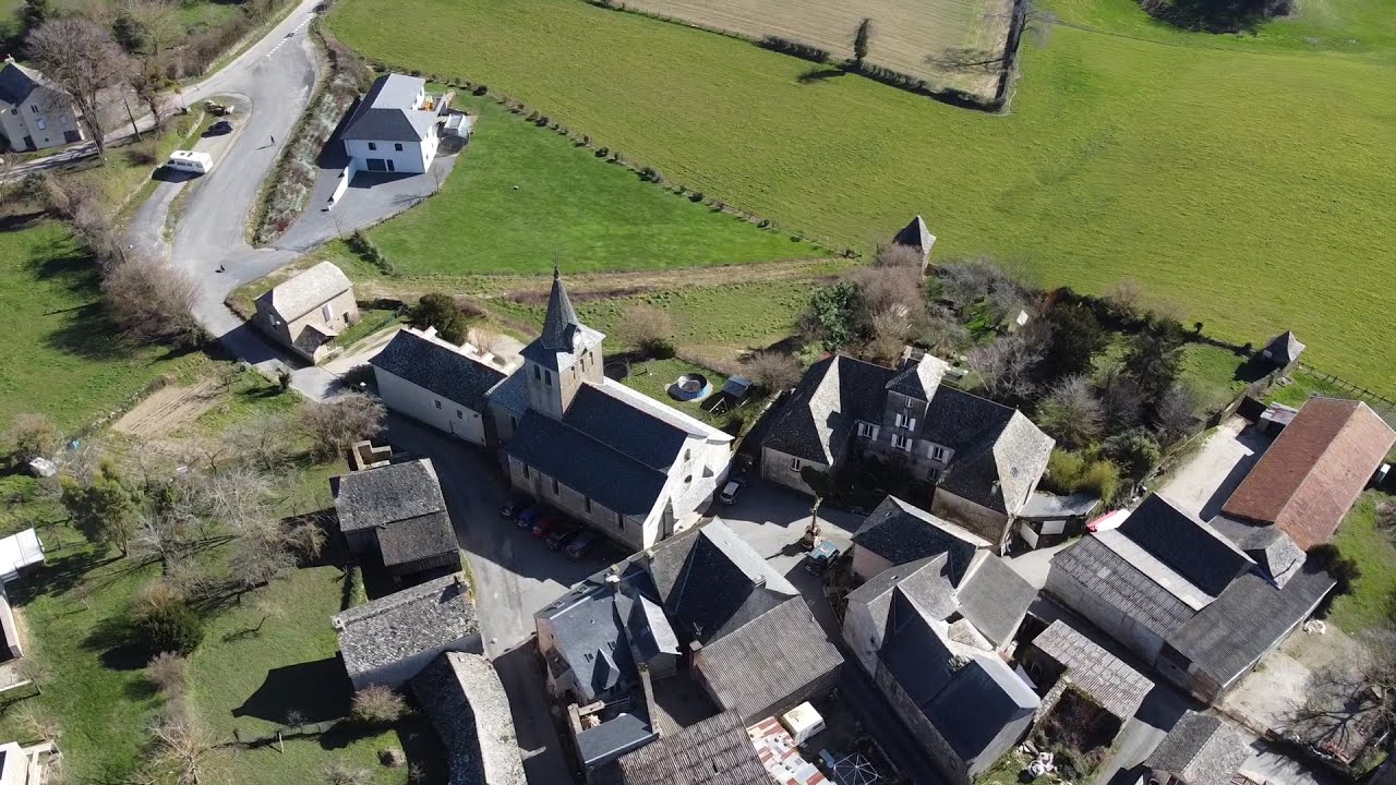 CASTANET VU DU CIEL 2021- AVEYRON